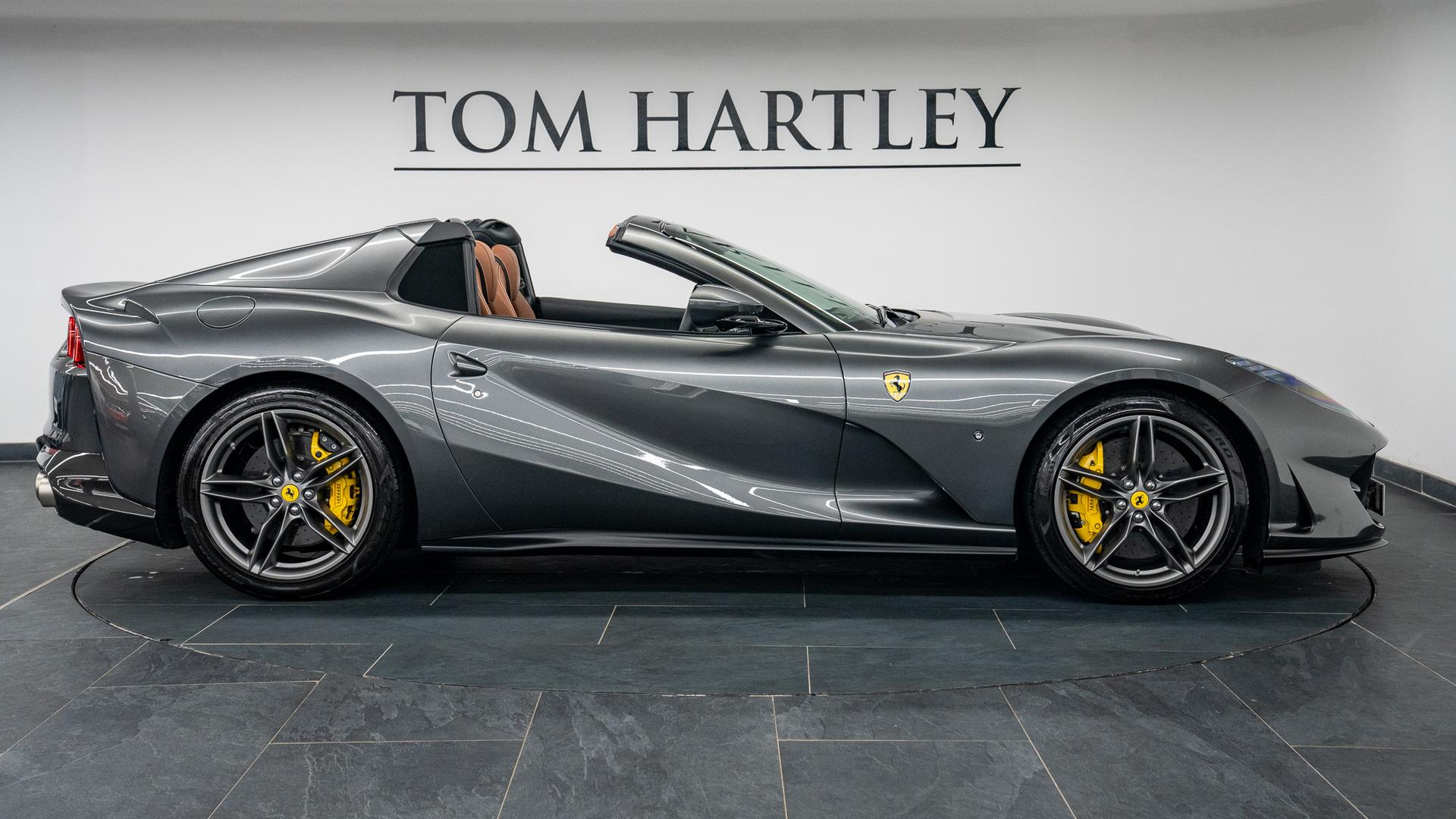 Ferrari 812 Photo 4061b276-15c8-47d1-9674-72dbc392b3e9.jpg