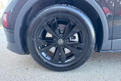 Volkswagen ID.4 Photo 5