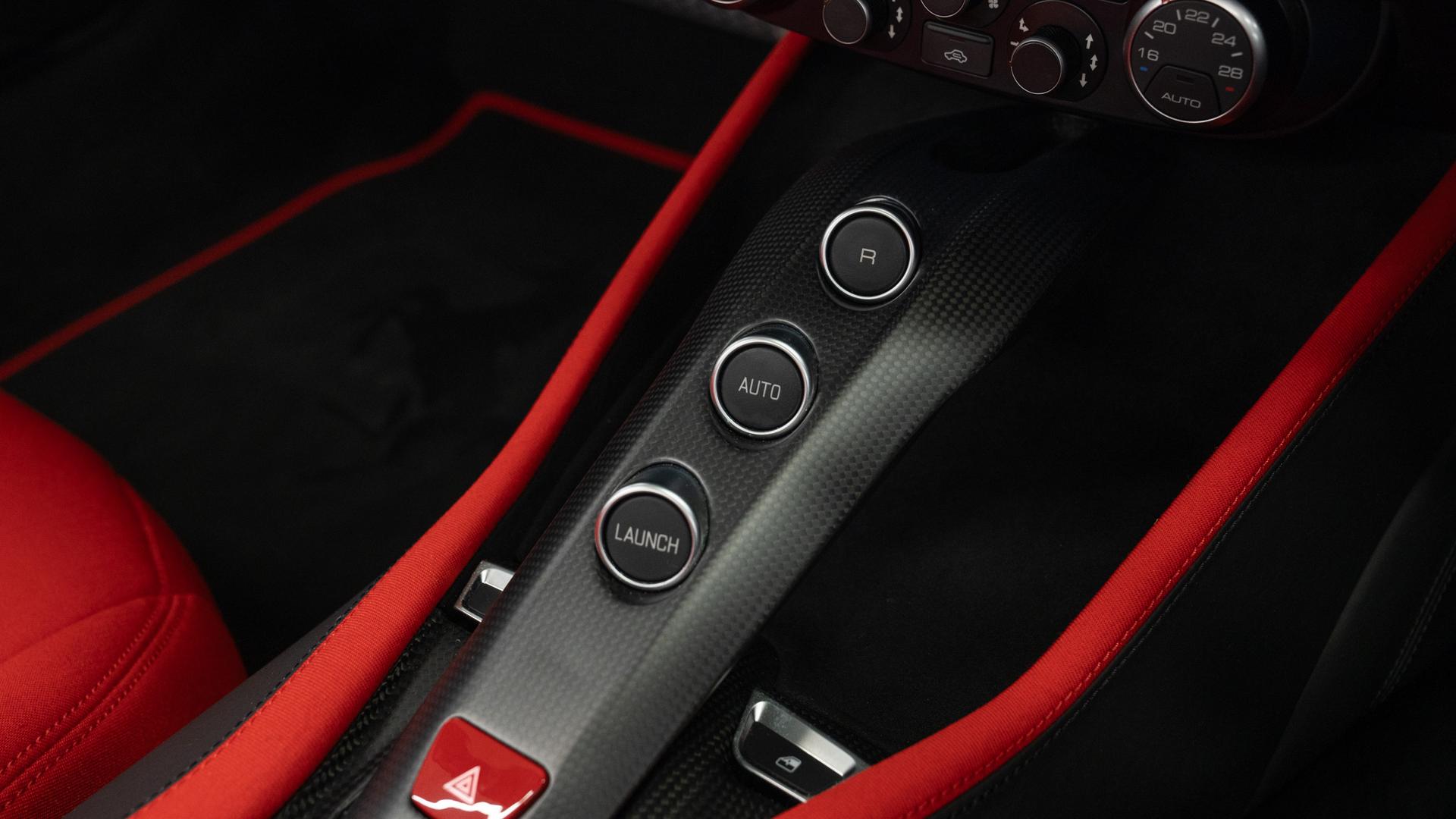 Ferrari California T Photo 40751d97-7676-4bae-aef1-9871ebda2050.jpg