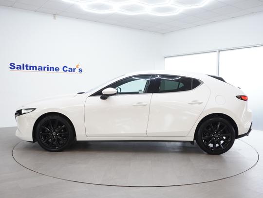 Mazda 3 Photo 407afd41-f81c-4b4d-8237-3ea595a02a1f.jpg