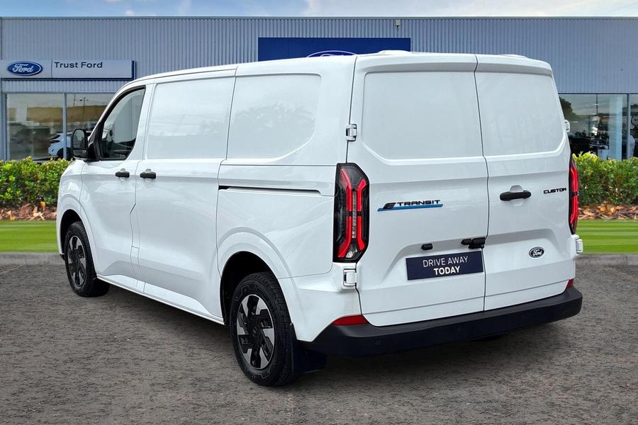 Ford E-TRANSIT CUSTOM Photo 407cbf9c-6832-43aa-bd6e-9343a6fd623f.jpg