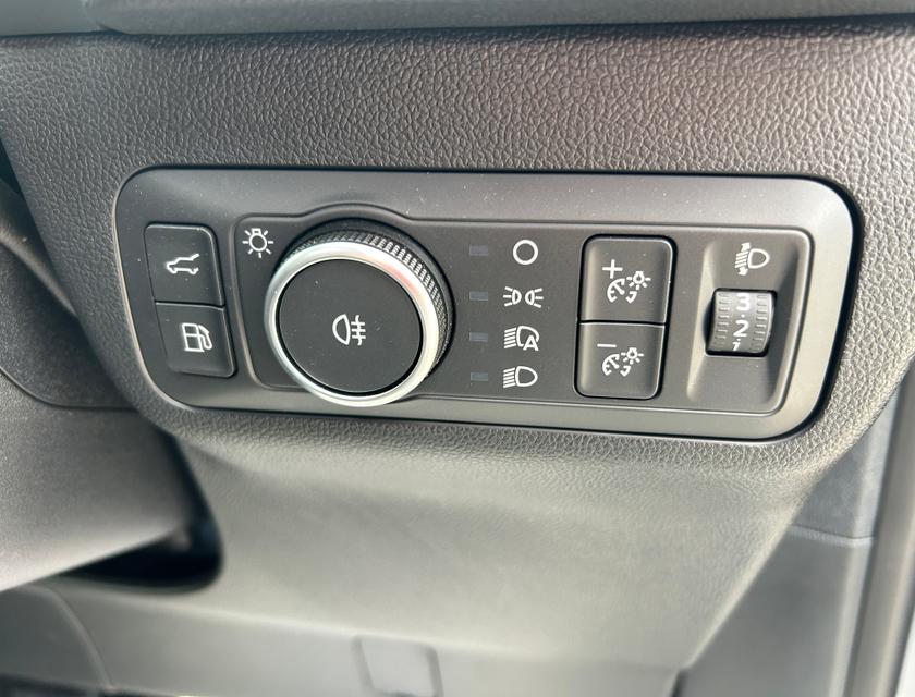 Ford Kuga Photo 40922151-39bd-4bc3-983d-8f513540dc77.jpg