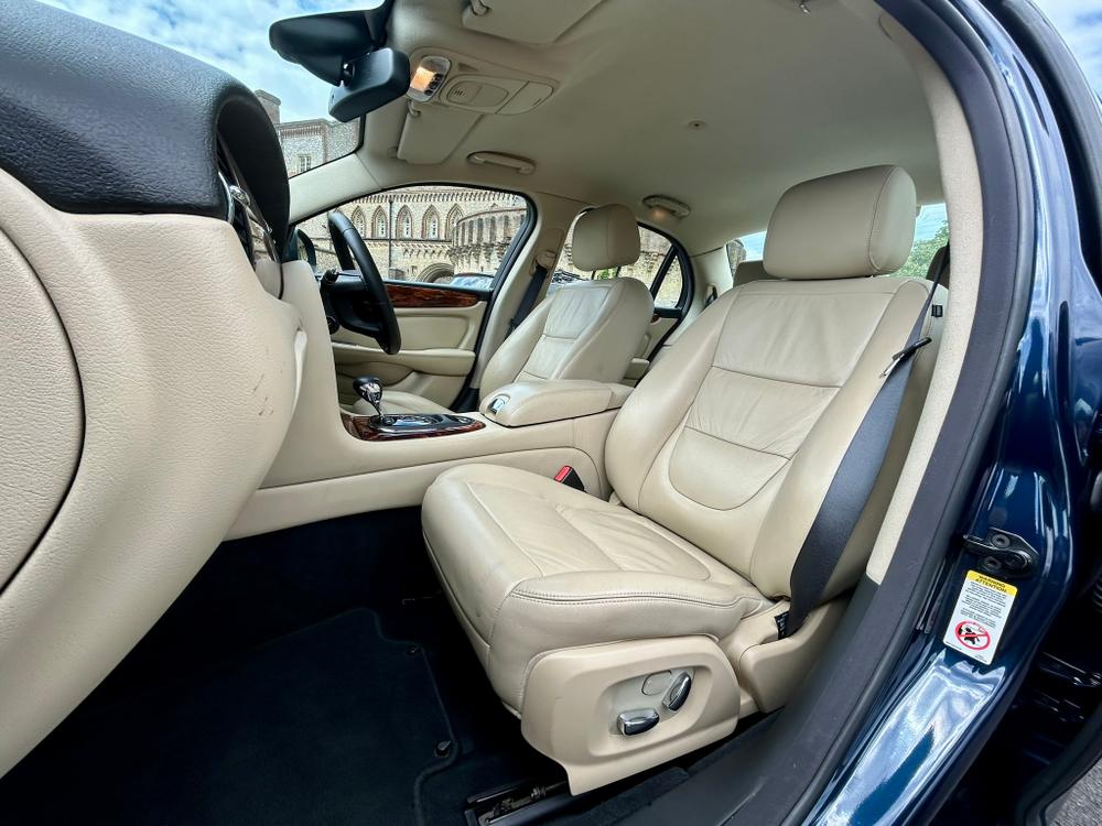 Used Jaguar XJ MM08KKG 25