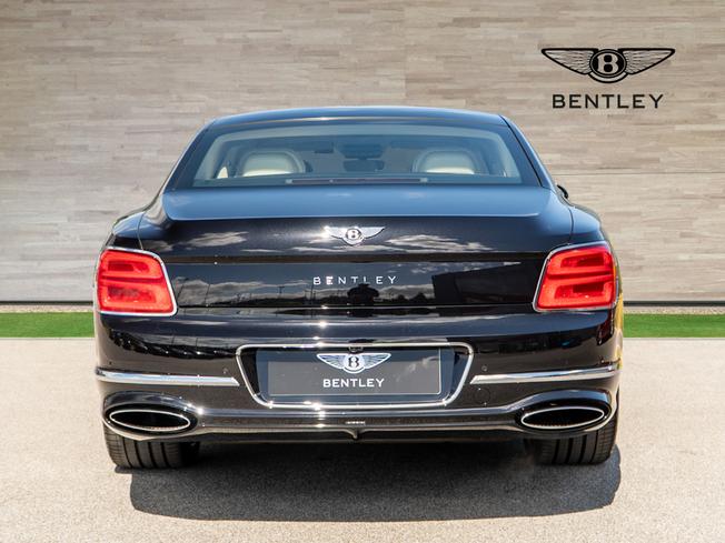 BENTLEY Flying Spur  Photo 16