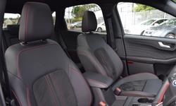 Ford KUGA Photo 28