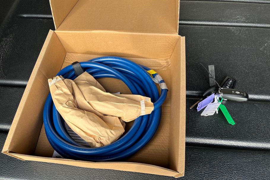 Used Ford E-TRANSIT LC75PZS 8