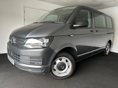 Used 2019 Volkswagen Transporter Shuttle 8 SEATER 2.0 TDI S Minibus Double Cab 5dr Diesel Manual FWD SWB Euro 6 (s/s) (102 ps) at Hodgson Car Sales