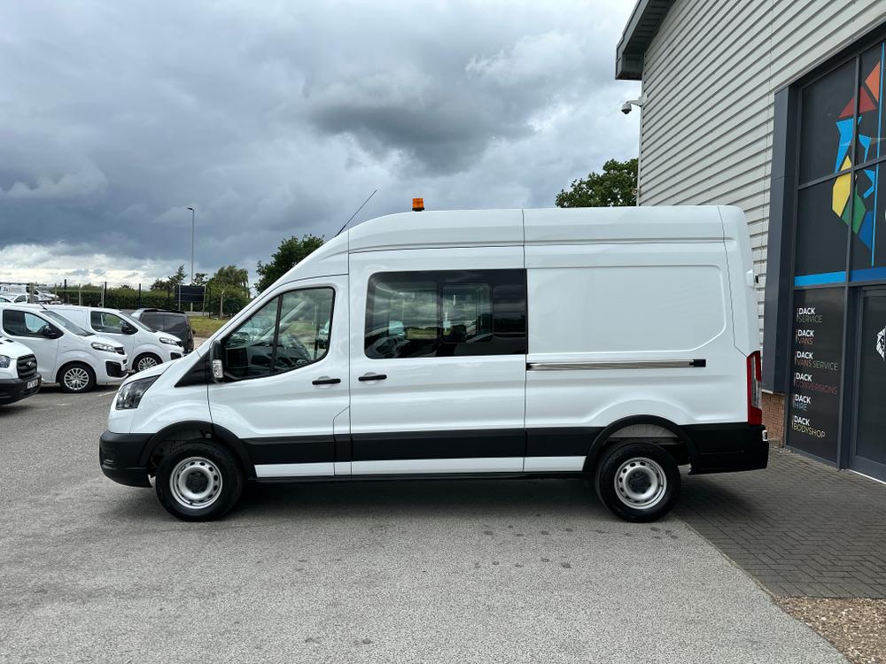 Ford Transit Photo 40cb0745-5a02-4e92-8baa-0d4bfb5c37dd.jpg