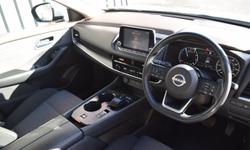 Nissan X-TRAIL Photo 2