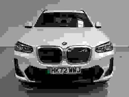 BMW IX3 Photo 40febcbc-5006-43e1-8a4d-cbcae2185dd9.jpg