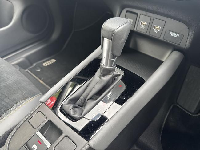 Honda Jazz Photo 410c827a-3fba-478d-aebd-ab057f0e9e18.jpg