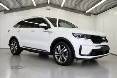 Used 2021 Kia Sorento 1.6 T-GDi PHEV 3 White at Kia Motors UK