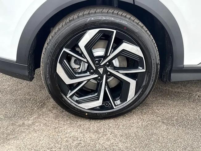 CHANGAN Deepal S07 Photo 5