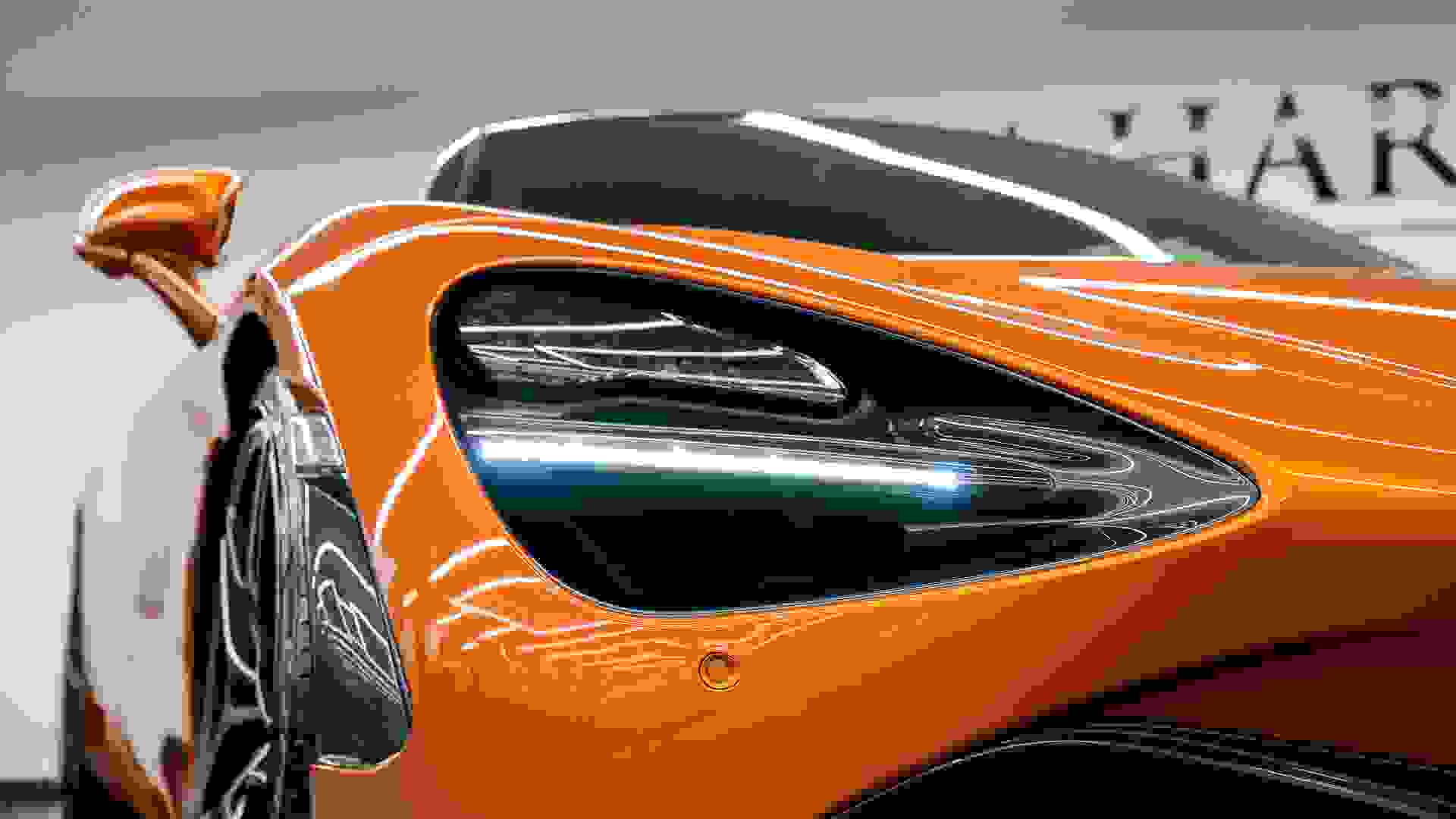 McLaren 720S Photo 41247f4f-ede7-44da-8b5f-ea6fd277f01c.jpg