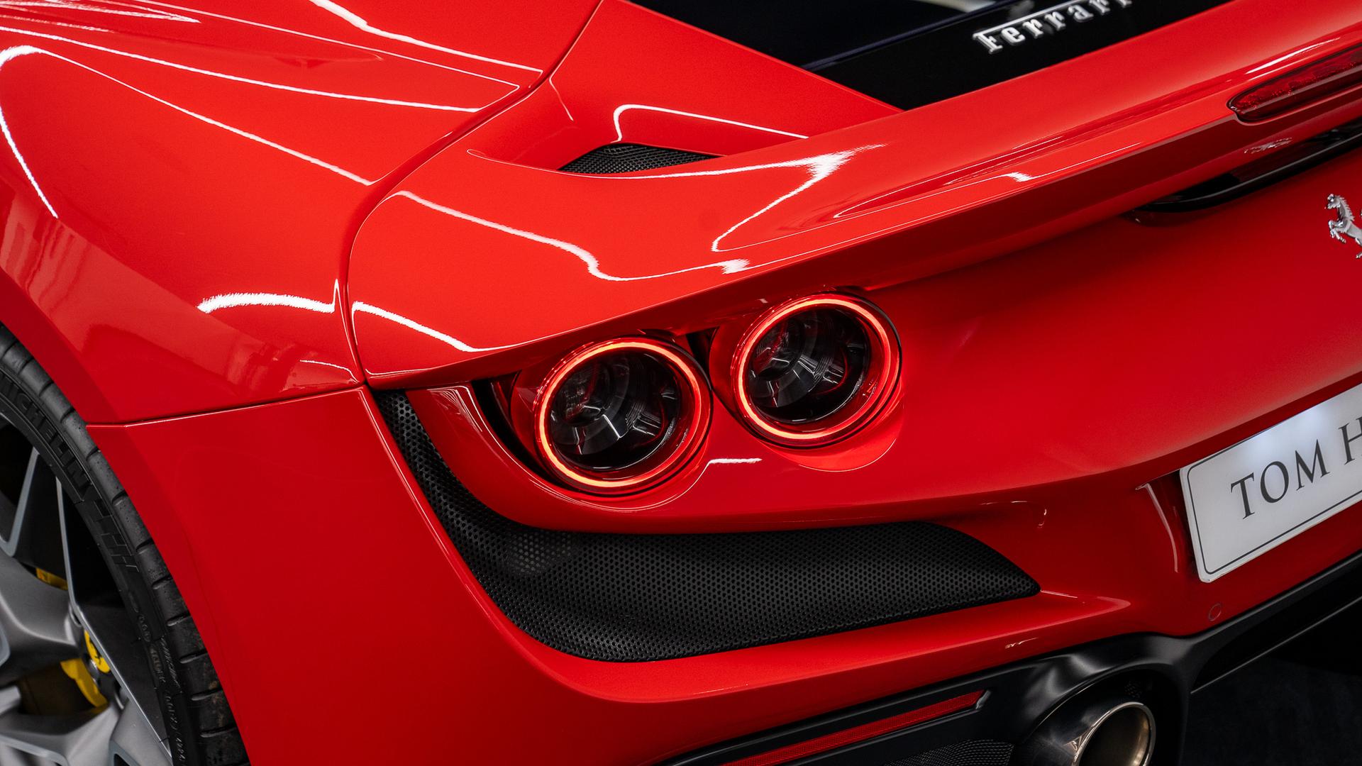 Ferrari F8 Photo 412a1dd6-488f-4d7f-8356-666f3542f875.jpg