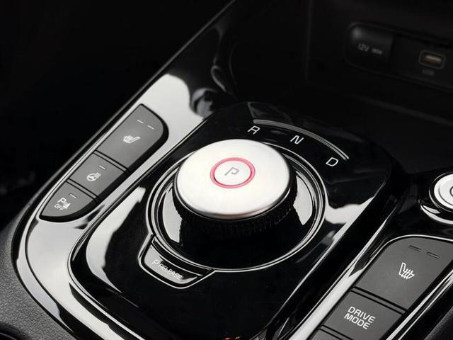 Kia Soul Photo 4130c2af-02bf-4ee4-8f17-a8a03170f3e4.jpg