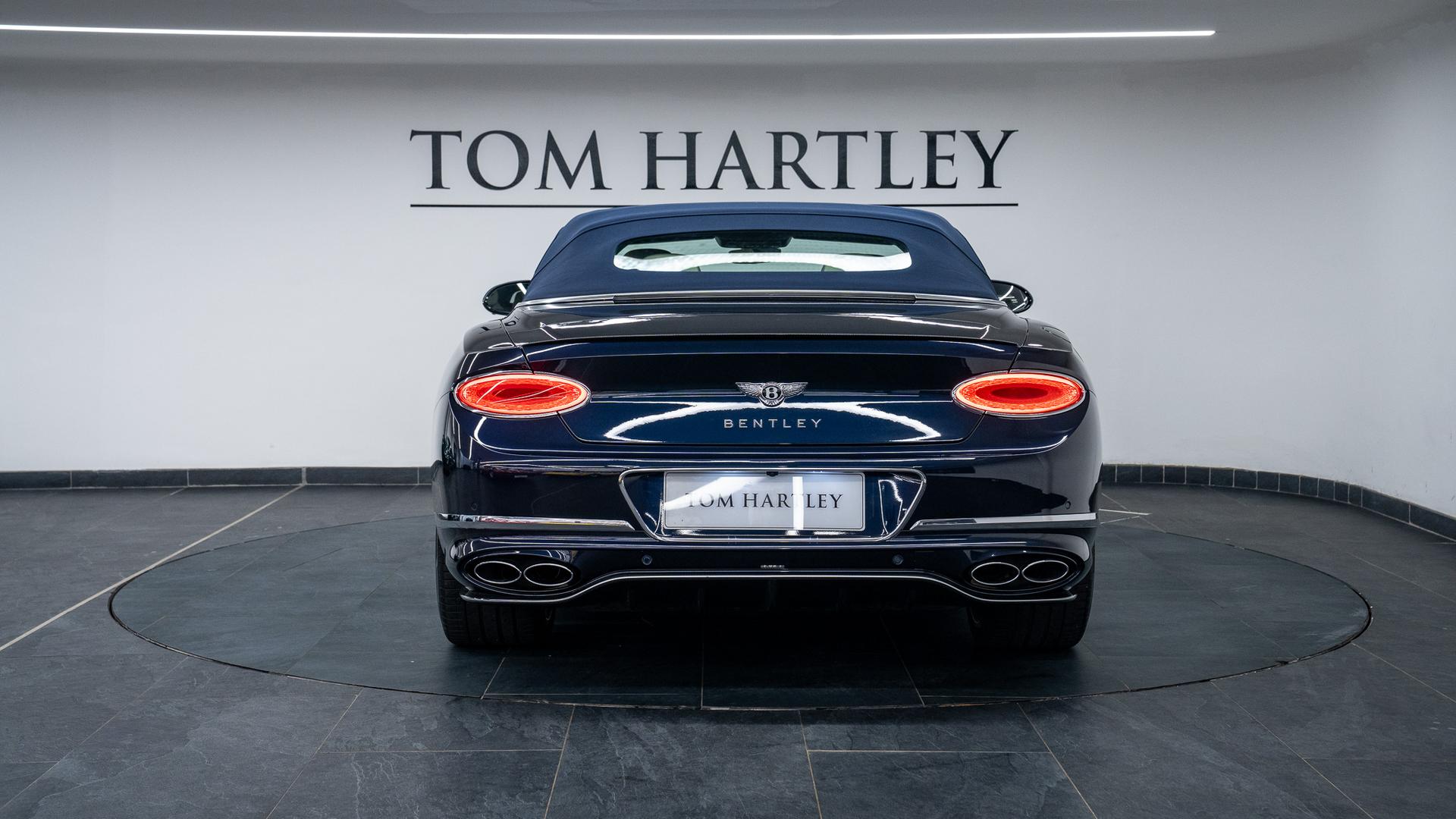 Bentley Continental Photo 4132b85a-507e-4cc5-a5d7-88578a37d5dd.jpg