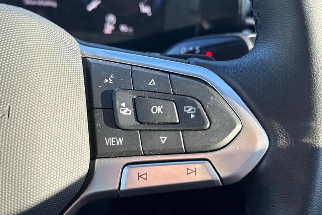 VOLKSWAGEN Passat Photo 26