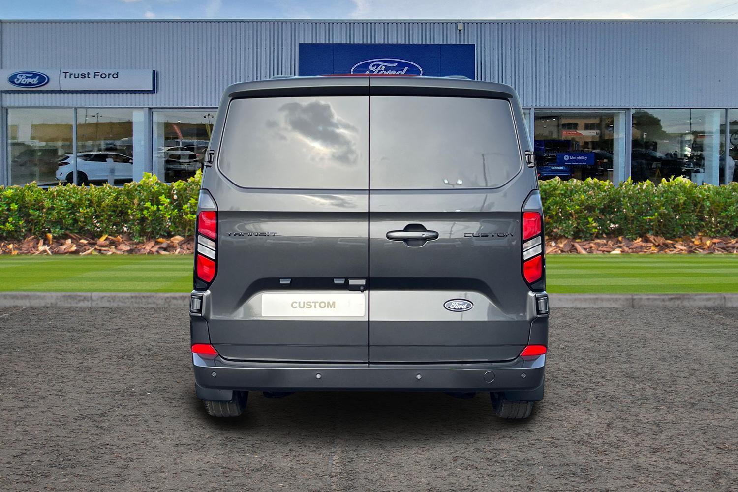 Ford TRANSIT CUSTOM Photo 12