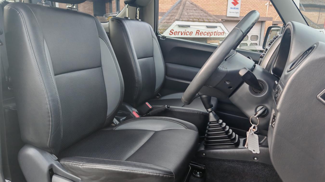 Used Suzuki Jimny DV67XTG 9