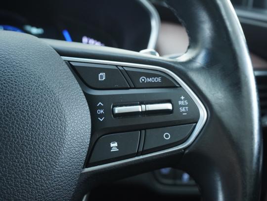 Hyundai Santa Fe Photo 415b5f09-4900-42de-a7e1-4f0a67c35913.jpg