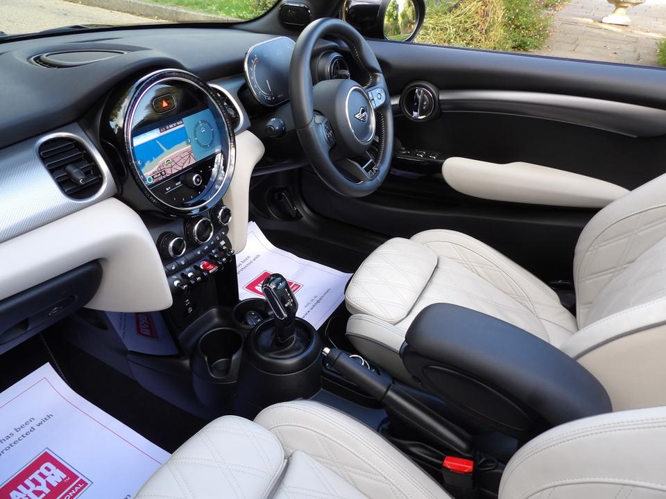 Used MINI Convertible GF72YJC 5
