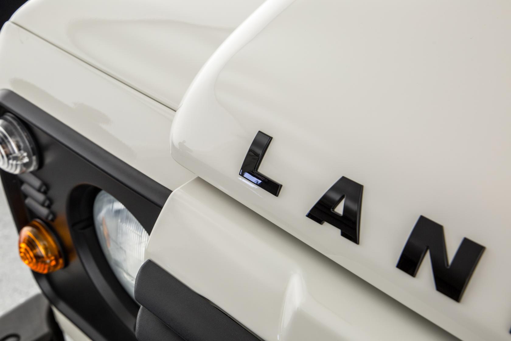 Used Land Rover Defender 110 YL58GME 13
