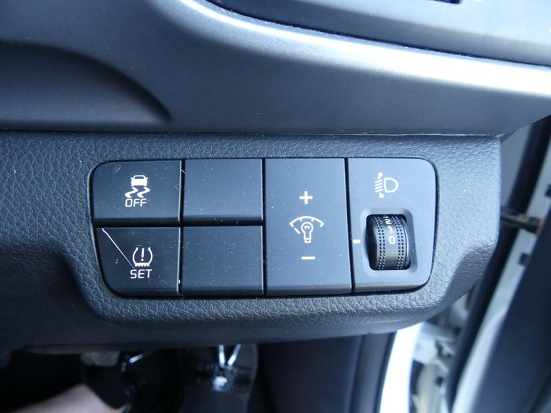 Kia Stonic Photo 418268de-fa33-4997-935b-96d4f81fa1f9.jpg