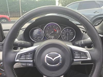 Mazda MX-5 Photo 15