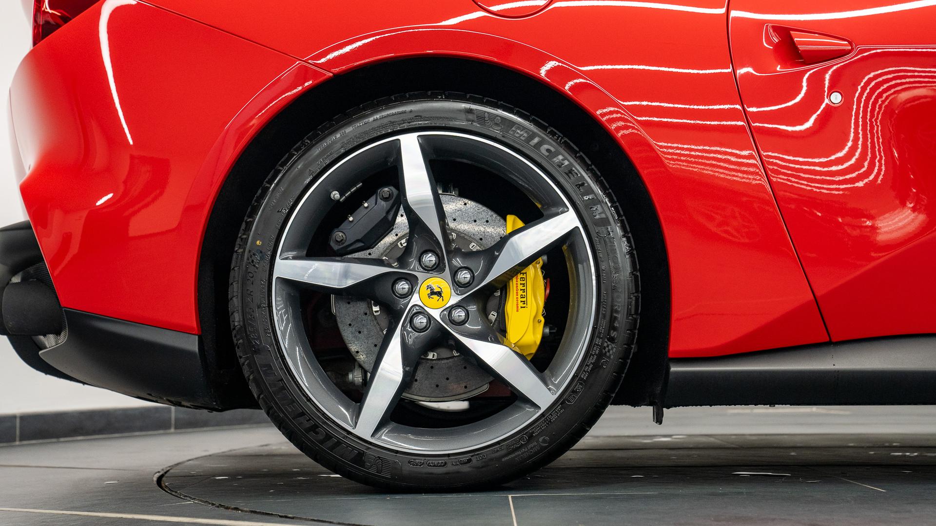 Ferrari Portofino Photo 41a6f53f-a63d-4547-8ccb-06048b69e4e0.jpg