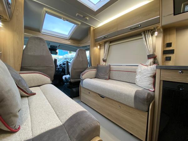 Used Elddis Majestic 105 PE21HDL 3