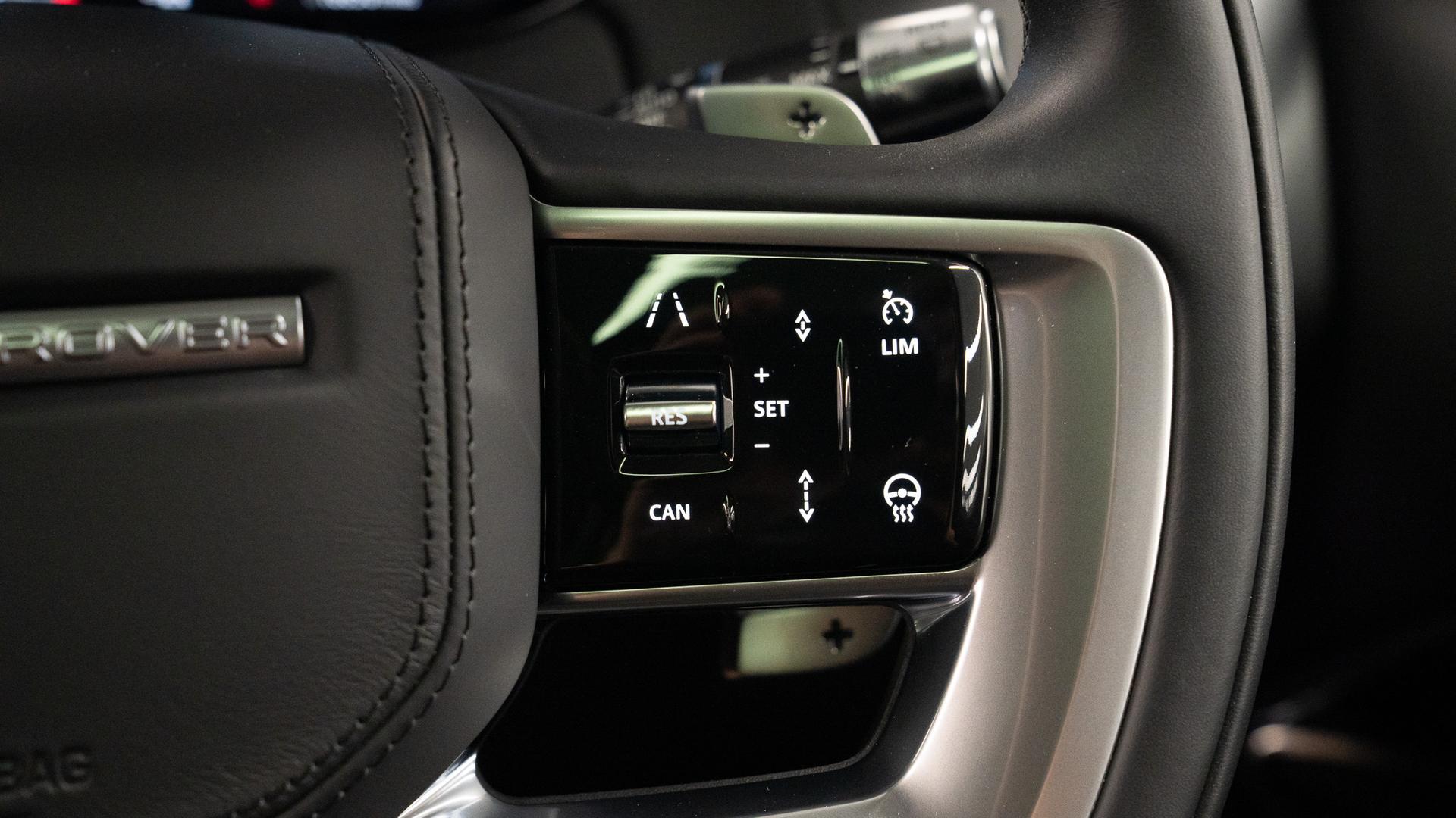 Land Rover RANGE ROVER Photo 41b2dc91-8f2b-4e1d-ba8a-3a196ccf895b.jpg