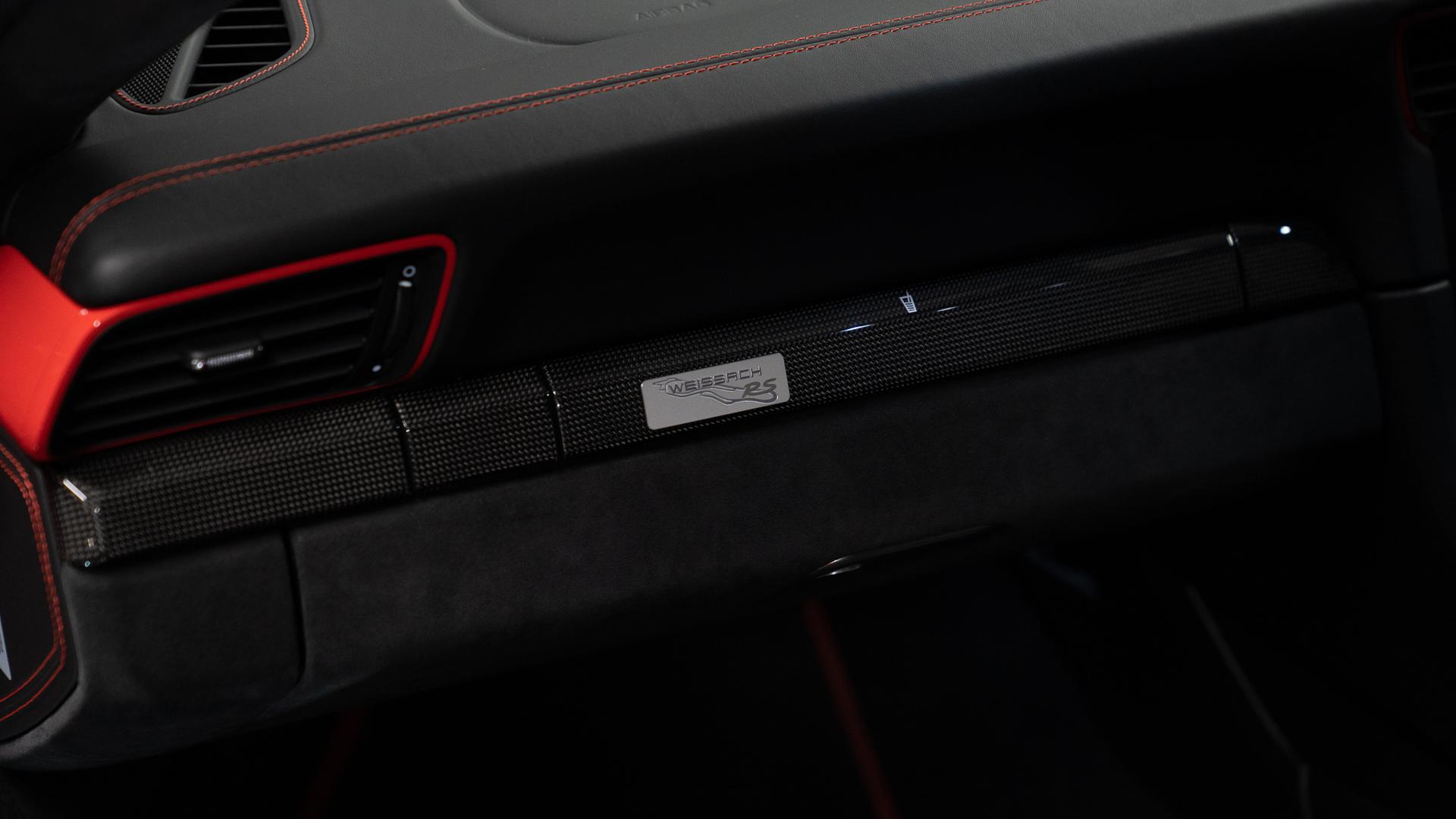 Porsche 911 Photo 41ba206a-ce61-45bc-9f4f-954b29ff9f1a.jpg