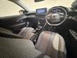 Peugeot 208 Photo 38