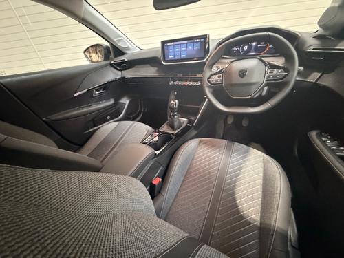 Peugeot 208 Photo 41c18c9c-edaf-46e1-bccb-bae6938ed90c.jpeg