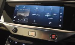 Jaguar I-PACE Photo 15