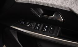 Peugeot 5008 Photo 18