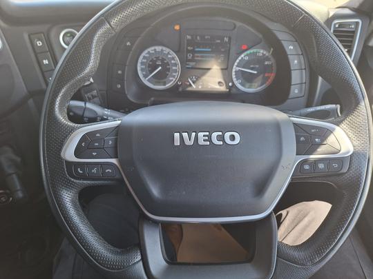 Iveco S-WAY 530hp Photo