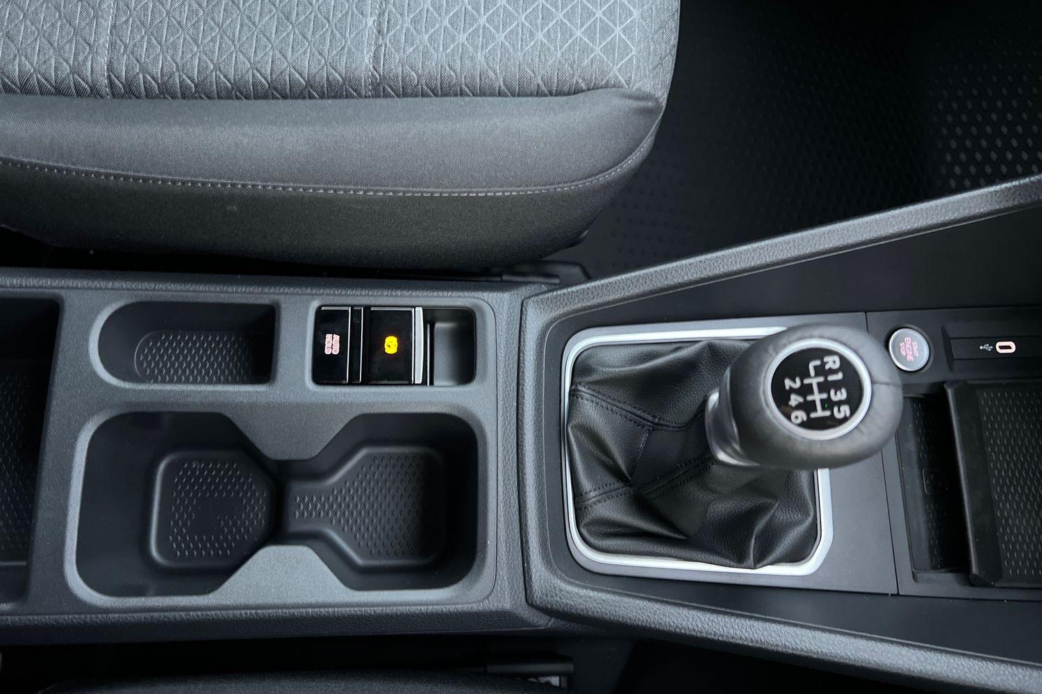 Ford TRANSIT CONNECT Photo 29