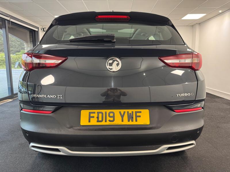 Vauxhall Grandland X Photo 4203fb38-1430-4be7-a68f-f2acf9446081.jpg