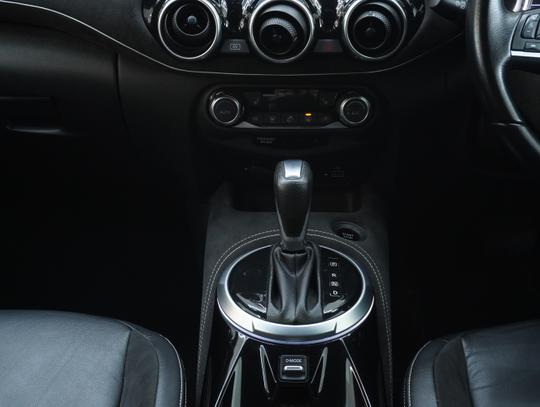 Nissan Juke Photo 4223bbbc-cb8b-4d79-9740-0336d1ed7d56.jpg