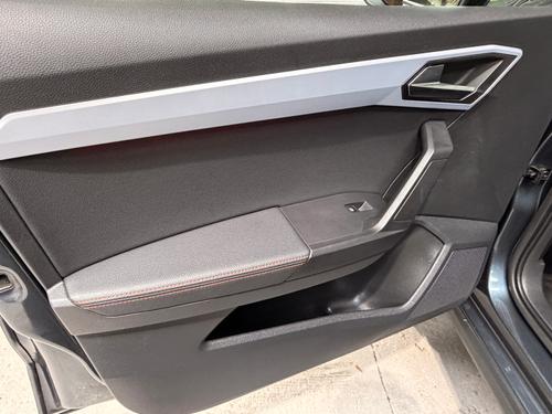 SEAT Arona Photo 42252347-9e1a-45ff-adaa-7698a767462f.jpeg