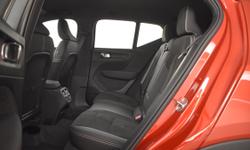 Volvo XC40 Photo 33