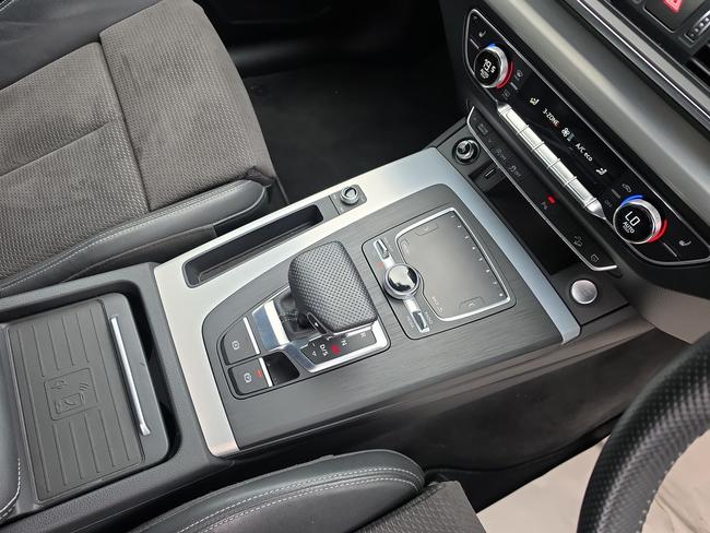 Audi Q5 Photo 422c8e73-fe21-4474-b3a7-8f9046145a2f.jpg