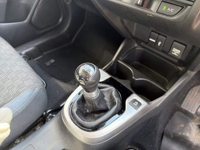 Honda Jazz Photo 423991e9-0708-4103-b838-ab40219db6ac.jpg