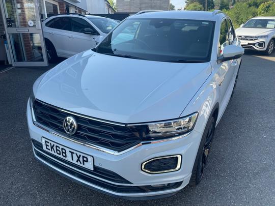 Volkswagen T-Roc Photo 423d6051-0f77-4dd0-9fe4-a3727c801f15.jpg