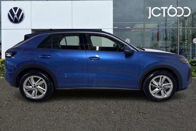 VOLKSWAGEN T-Roc Photo 4