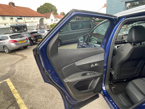 Peugeot 3008 Photo 4251da3e-7600-46a0-8904-13605a3b4580.jpeg