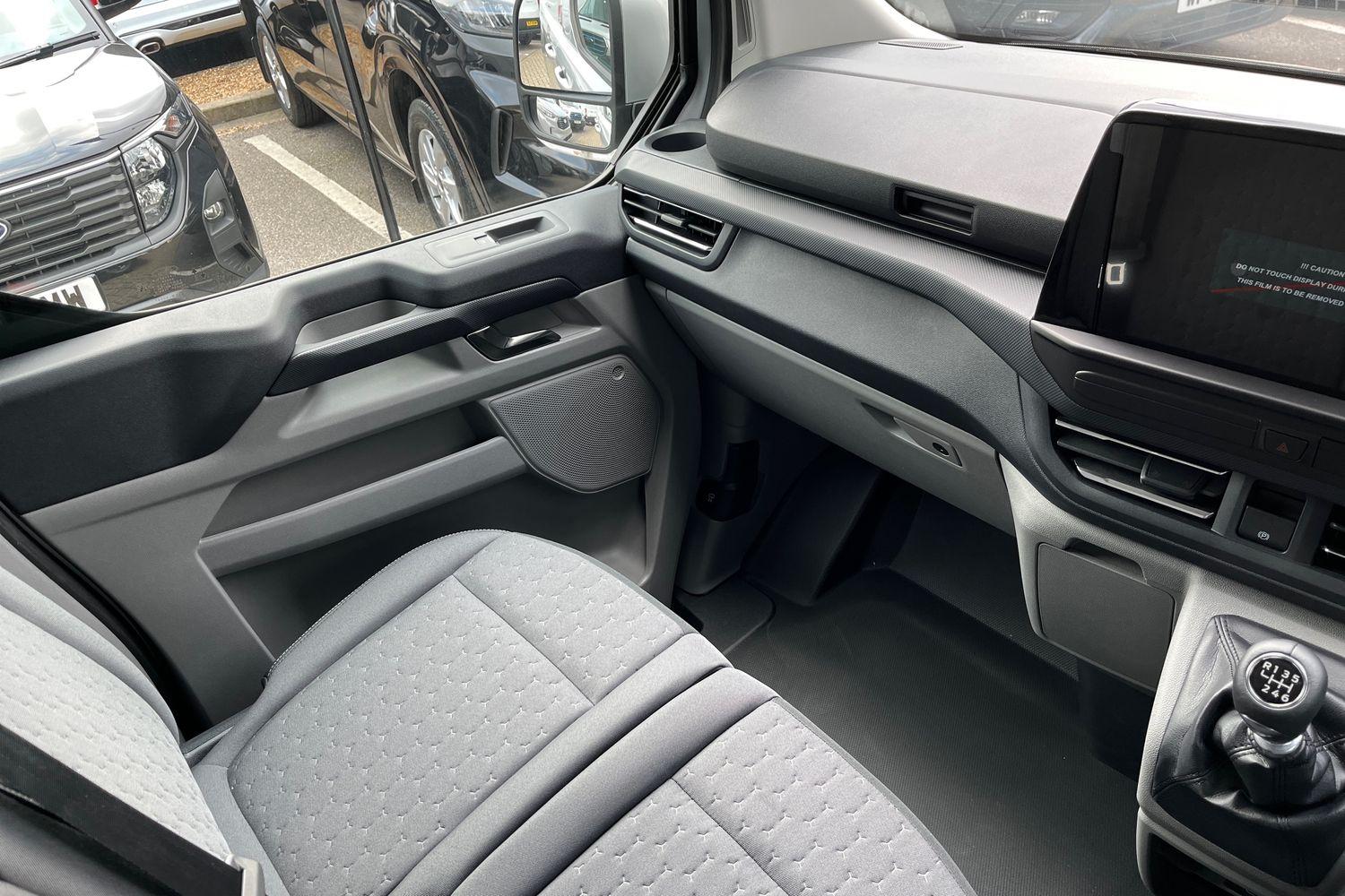 Ford TRANSIT CUSTOM Photo 18