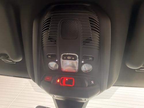 Peugeot 3008 Photo 42561348-29d5-4290-b072-5d2b082b1a66.jpeg